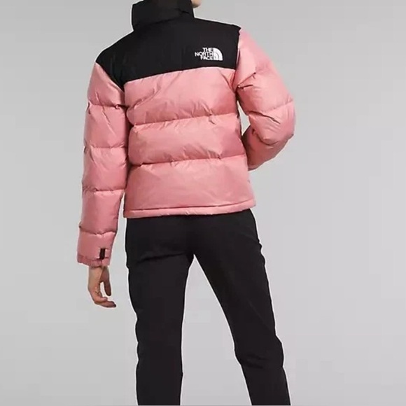 The North Face nuptse 700 Black and Pink Puffer Jacket for woman - Picture 10 of 10